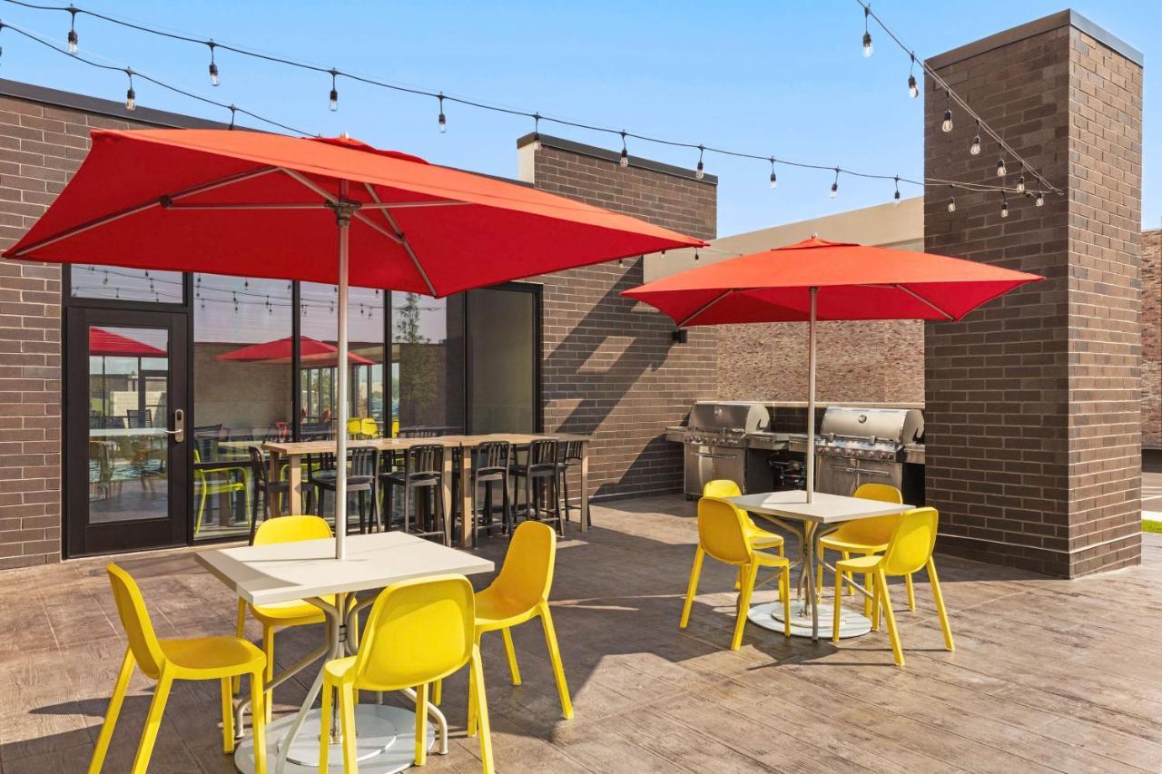 Home2 Suites By Hilton Milwaukee West West Allis ภายนอก รูปภาพ