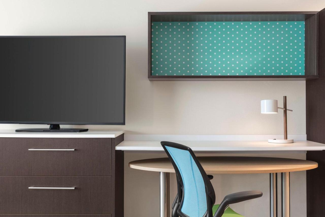 Home2 Suites By Hilton Milwaukee West West Allis ภายนอก รูปภาพ